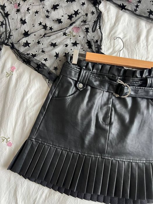 ZARA шкірчна спідниця