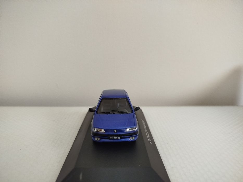 Miniatura Peugeot 106 Nova 1/43