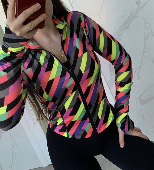 Топ на замку/спортивна кофта на замку/лонг/рашгард/жіночий топ