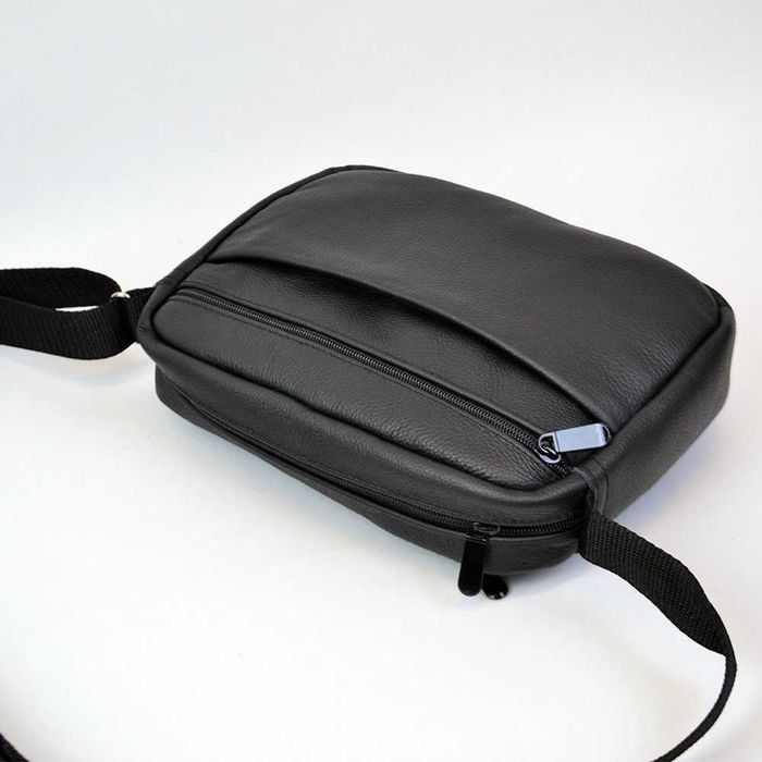 Стильна чоловіча сумка з натуральної шкіри флотар, месенджер, барсетка