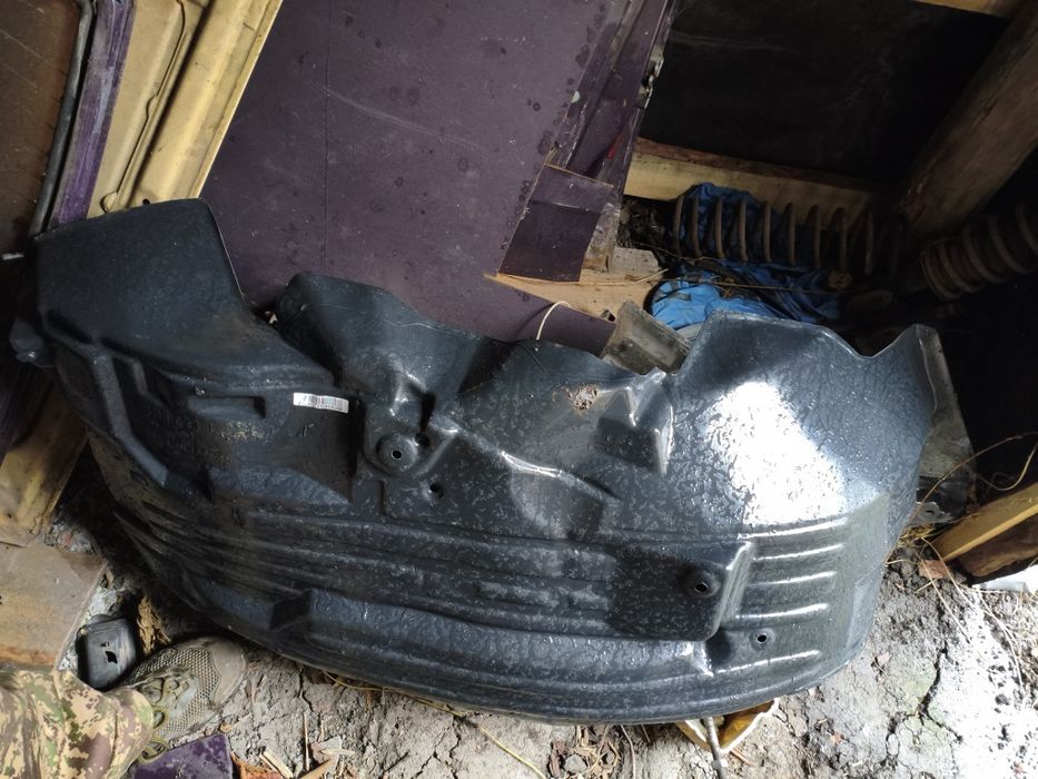 Підкрилок Форд транзит