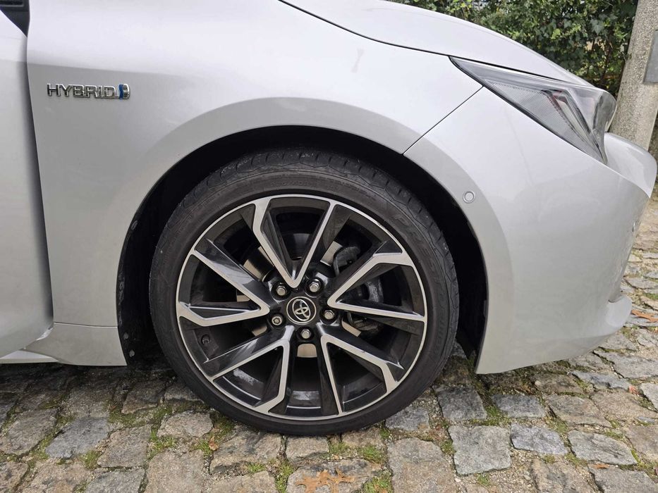 TOYOTA COROLA Luxury Black (Excelente Estado)