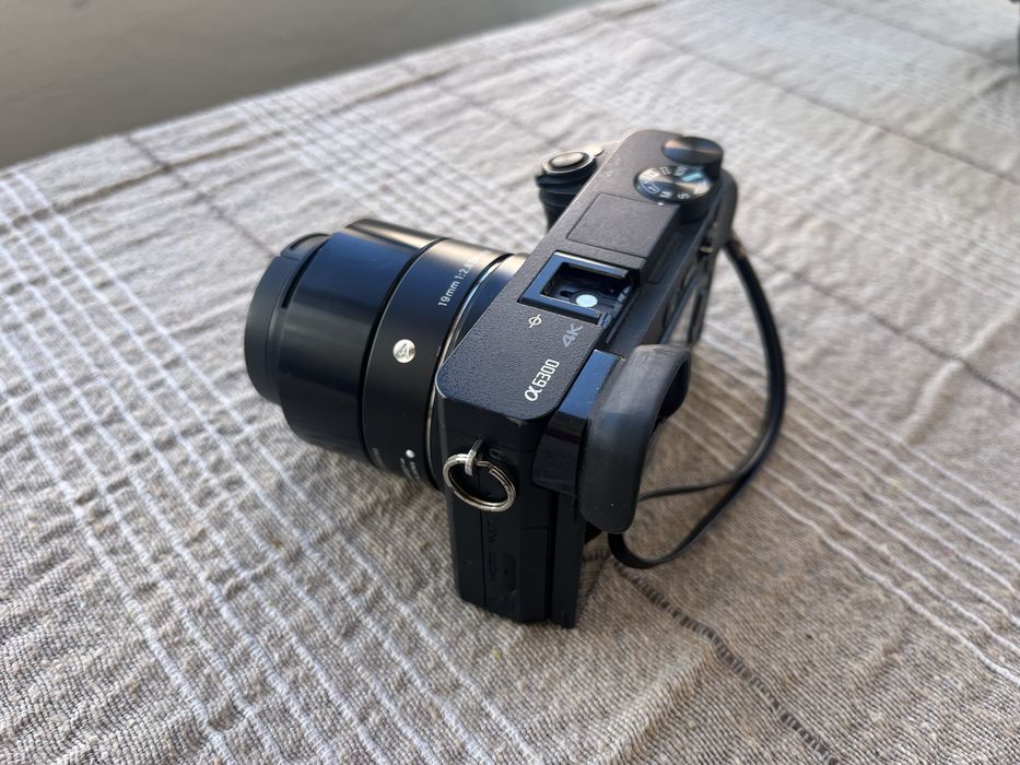Sony a6300 em bom estado