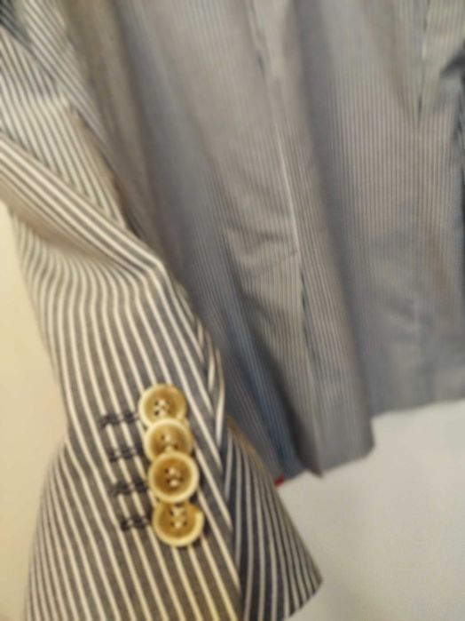 Sprzedam bardzo ładną marynarkę męską marki Tommy Hilfiger