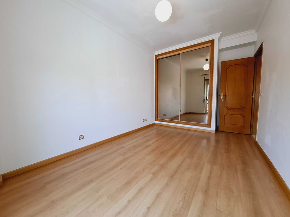 Apartamento T3 Moita com garagem