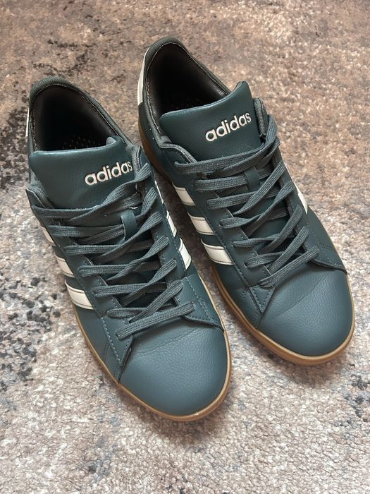 Продам чоловічі кросівки Adidas , оригінал. Б/у. Розмір 43.