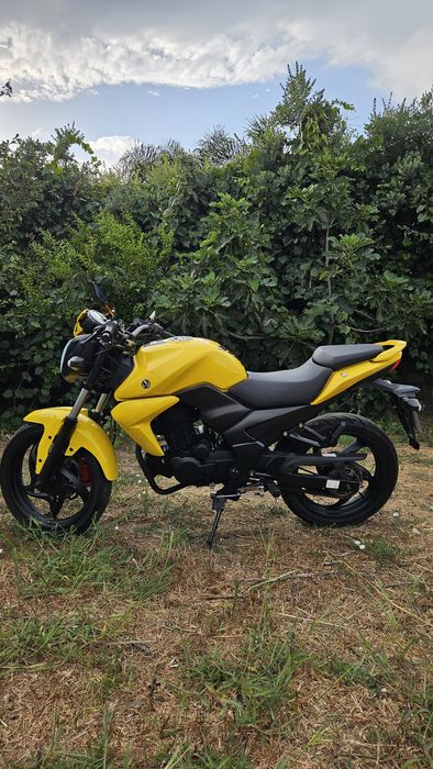 Moto Sym Wolf 125cc Impecável