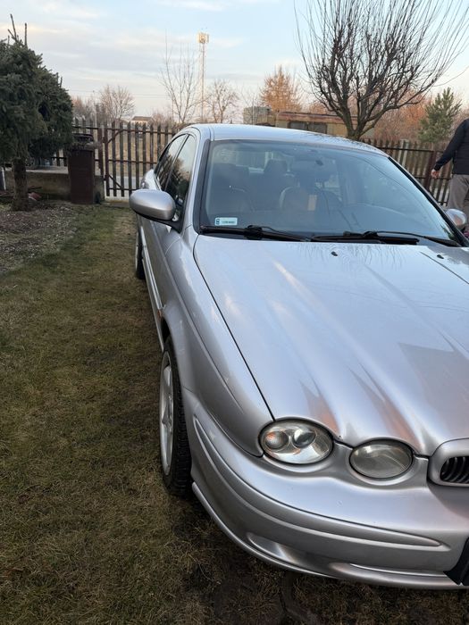 Jaguar X-Type 2,5 V6, 2001