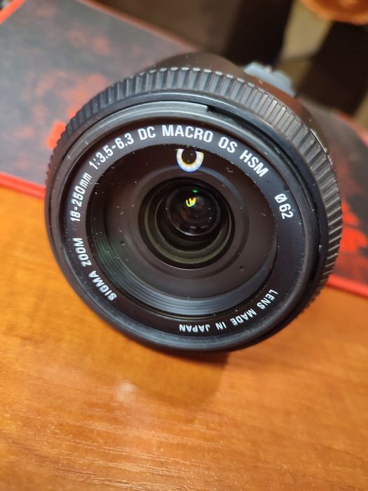Sigma AF 18-250 f3,5-6,3 DC MACRO OS HSM Nikon