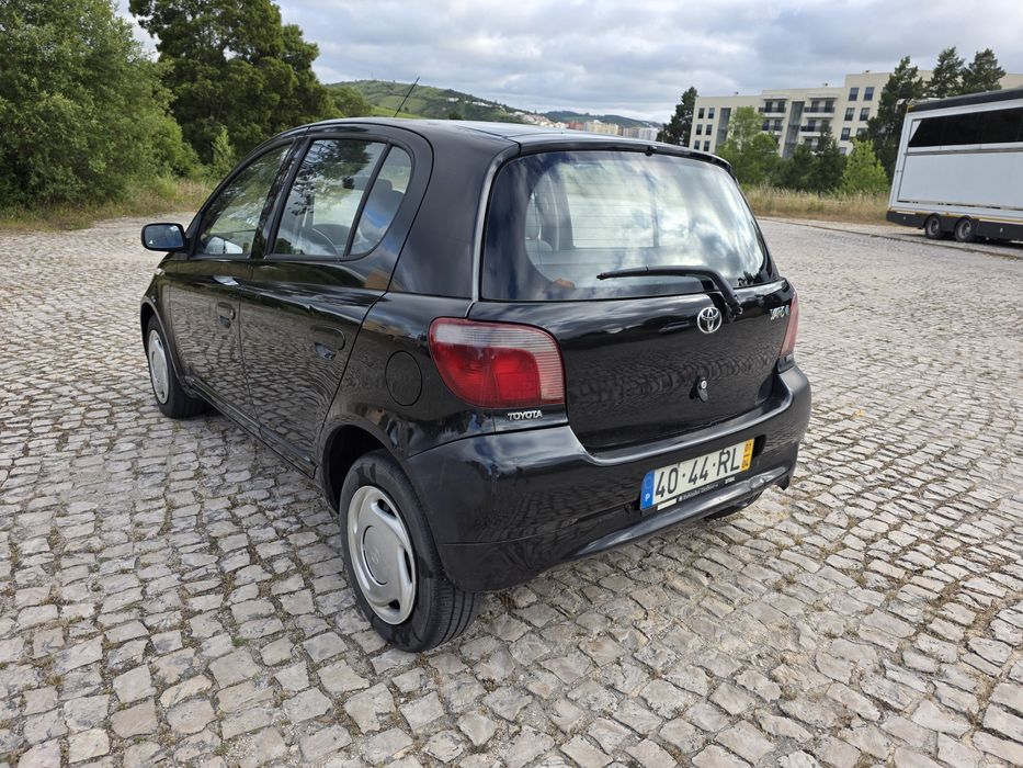 Toyota Yaris 1.0 vvt-i versão:Sol