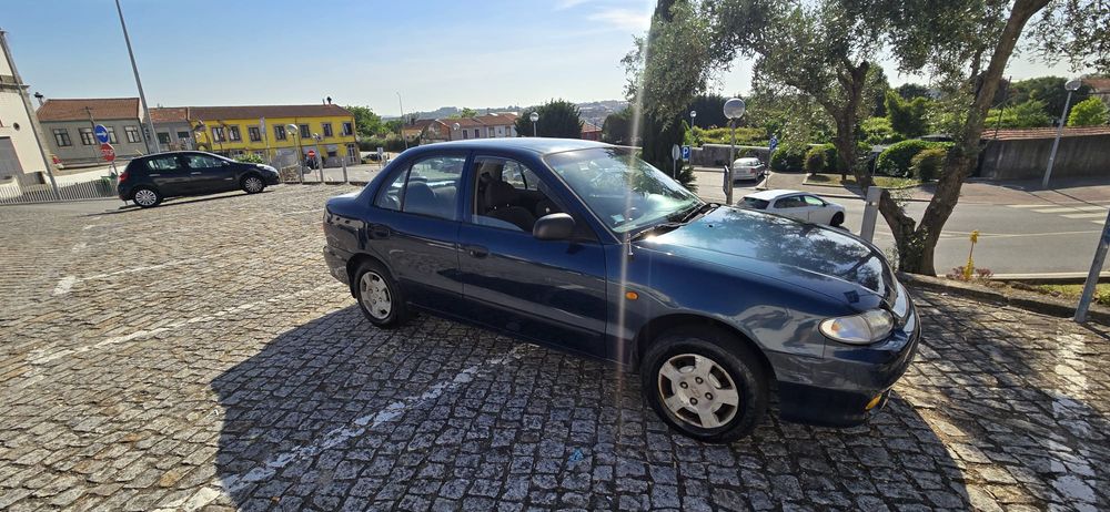 Carro Hyundai Accent