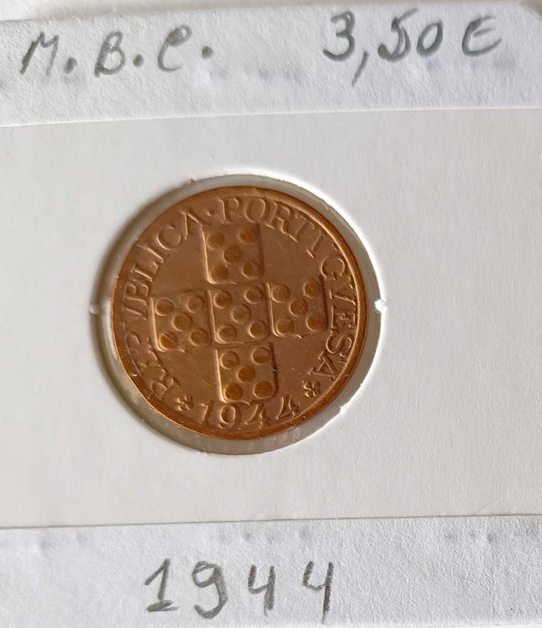 4 Moedas de XX Centavos da 2ª República Portuguesa ( Bronze )