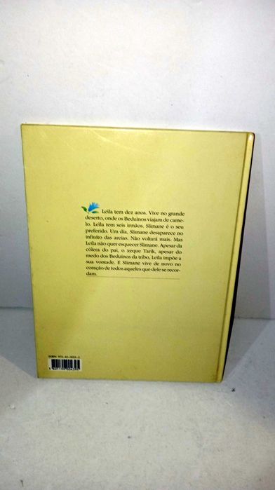Leila - Edinter Editora429233745670318081
