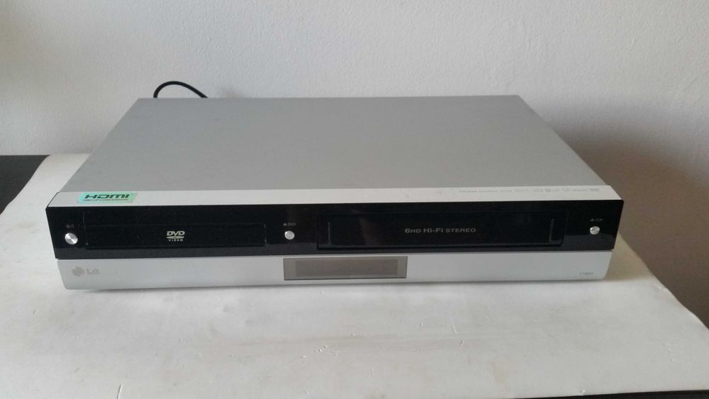 Magnetowid dvd LG