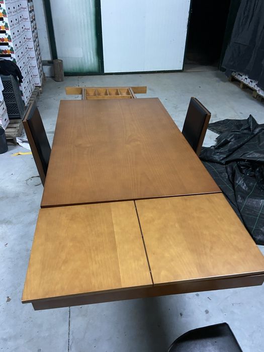 Mobilia de Sala Completa - Madeira de Cerejeira