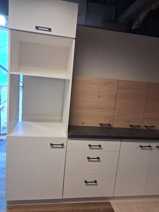 Meble  kuchenne z blatem nowe ostatnia sztuka