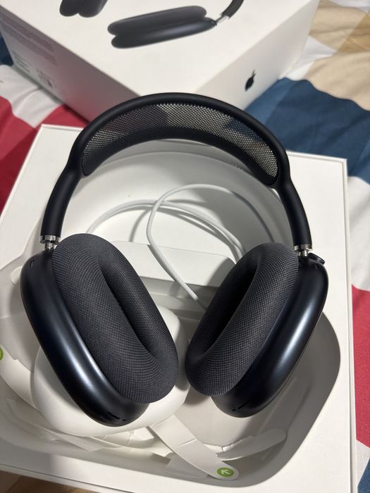 AirPods MAX 2 - 2026