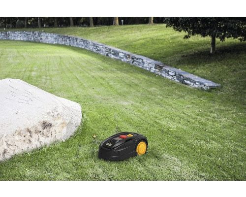 Продам  газонокосилку- робот LandXCape LX796 400m2 20v 20-50 mm