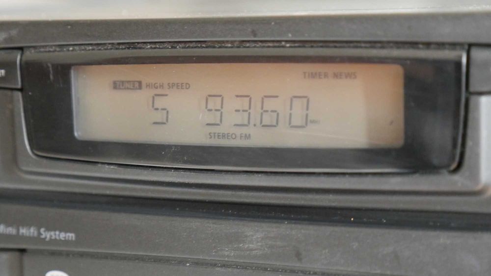 wieża stereo Philips FW26 kolumny