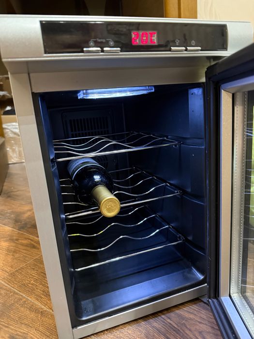 Винна шафа Sonnenkönig Cava 6