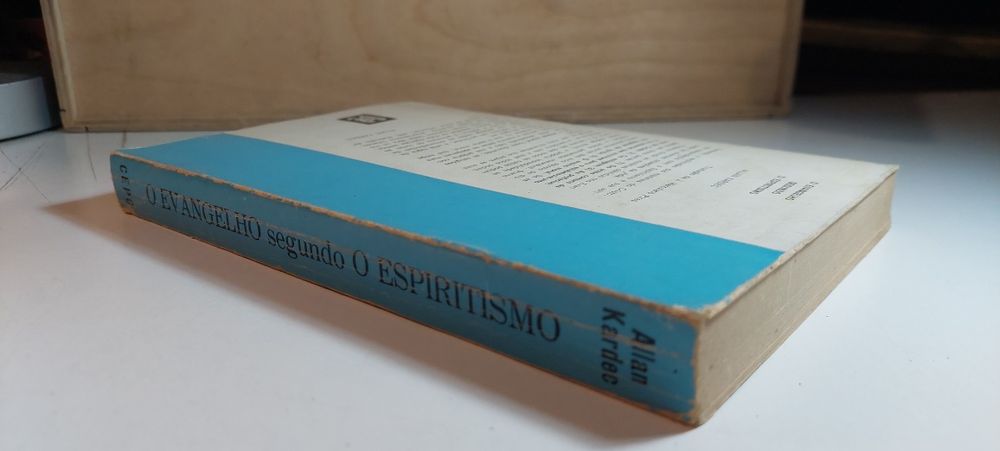 O Evangelho segundo o Espiritismo - Allan Kardec (1982)