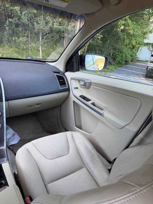 2016 Volvo XC60 T5 Premier