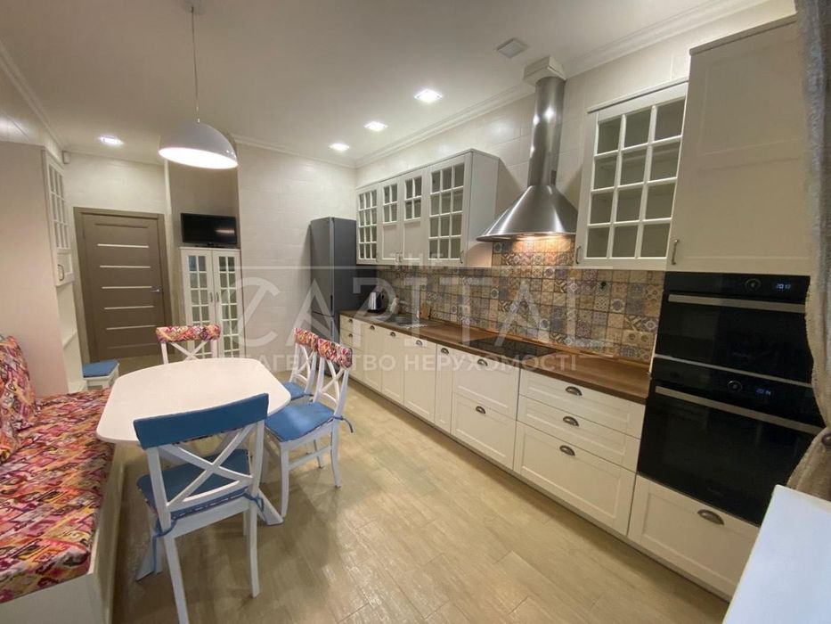 Аренда бул. Леси Украинки,отопление,вода есть лифт работает