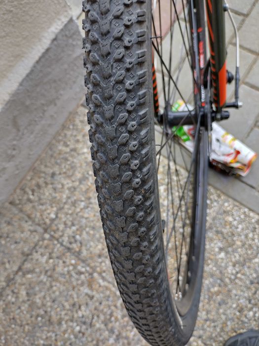 Fuji Jari 2.3 rozmiar L