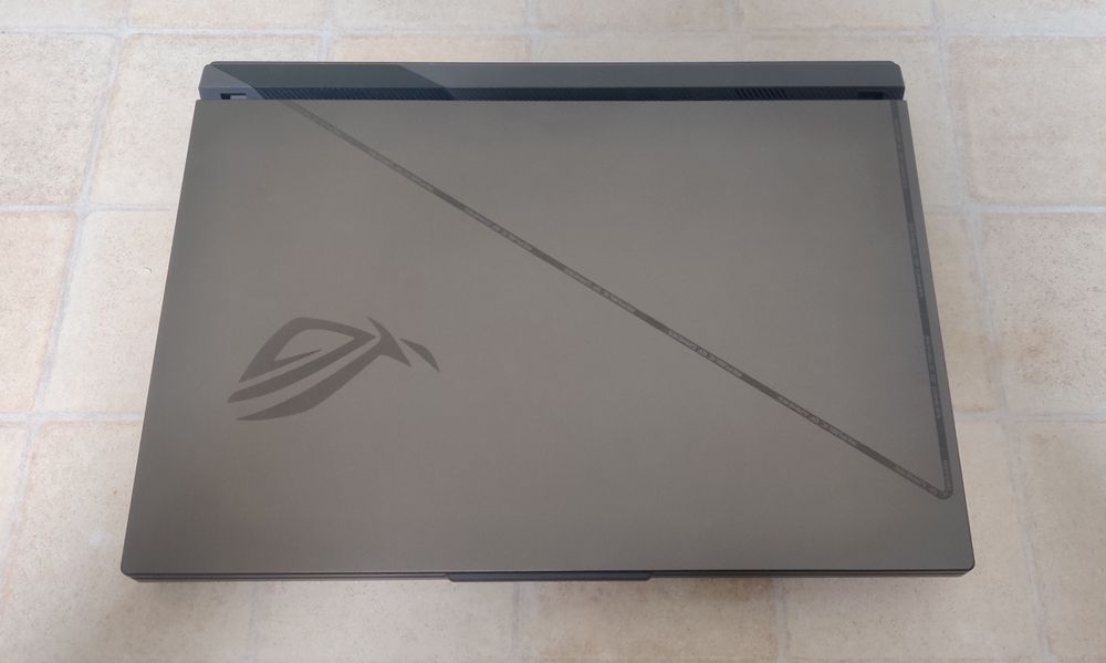 Asus ROG Strix G16 (G614JV-N3442)