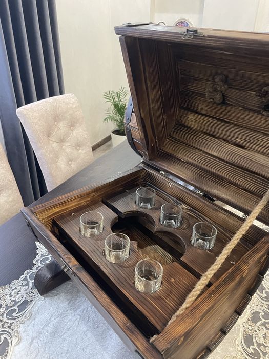 Подарунок для чоловіка,бочка міні-бар