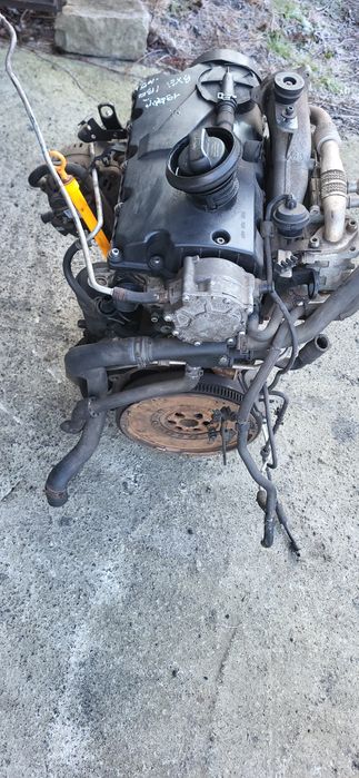 Silnik Słupek BKC BXE Touran A38P Leon 2  przebieg 194 Tys