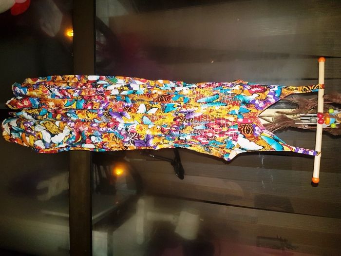 Vestido/Macaco giríssimo, Tam.9, como NOVO Portes incluídos