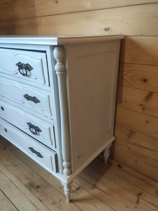 Cómoda rústica/antiga