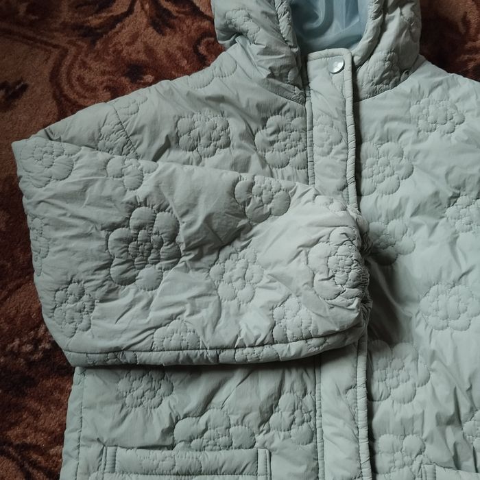 Весняна дитяча куртка