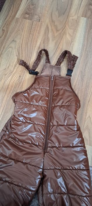 Spodnie sniegowce 140/146 regulowane szelki