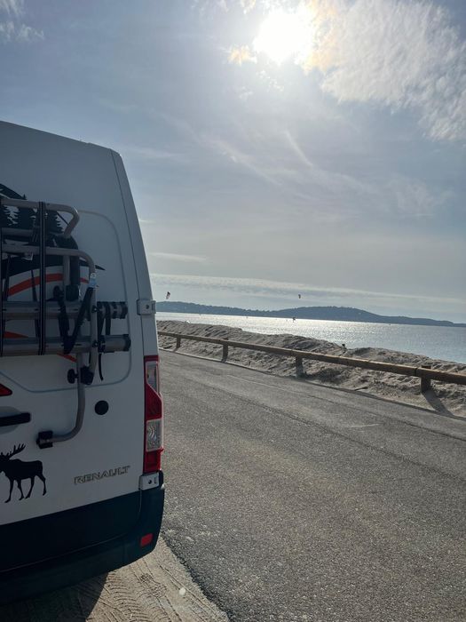 Kamper Kampervan Renualt master2.3 130km