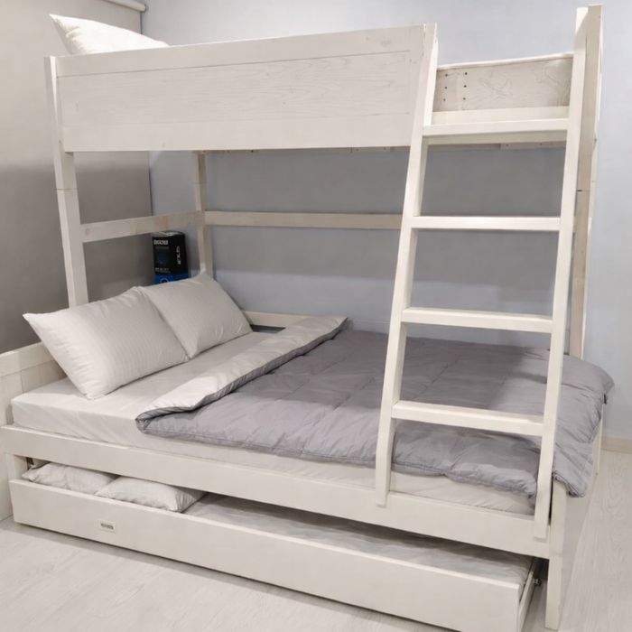 Beliche com cama de casal