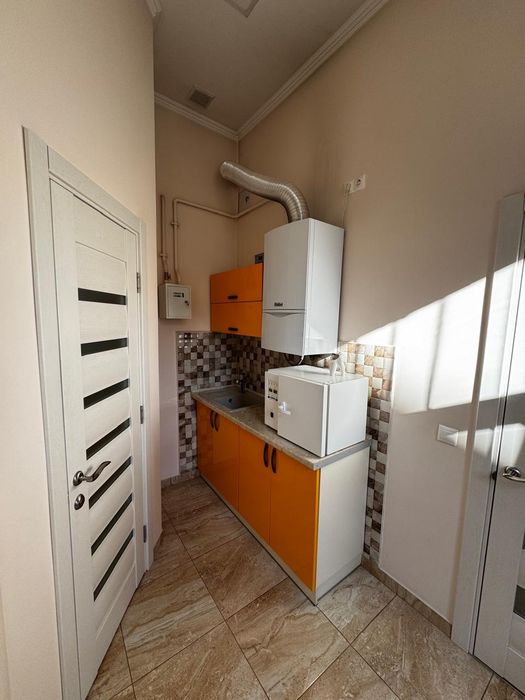 Продам комерційне приміщення