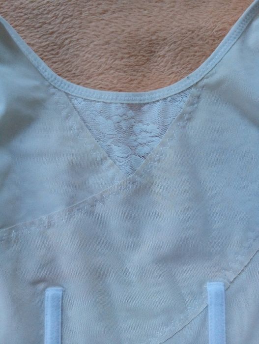 Жіночий корсет Venus мереживний