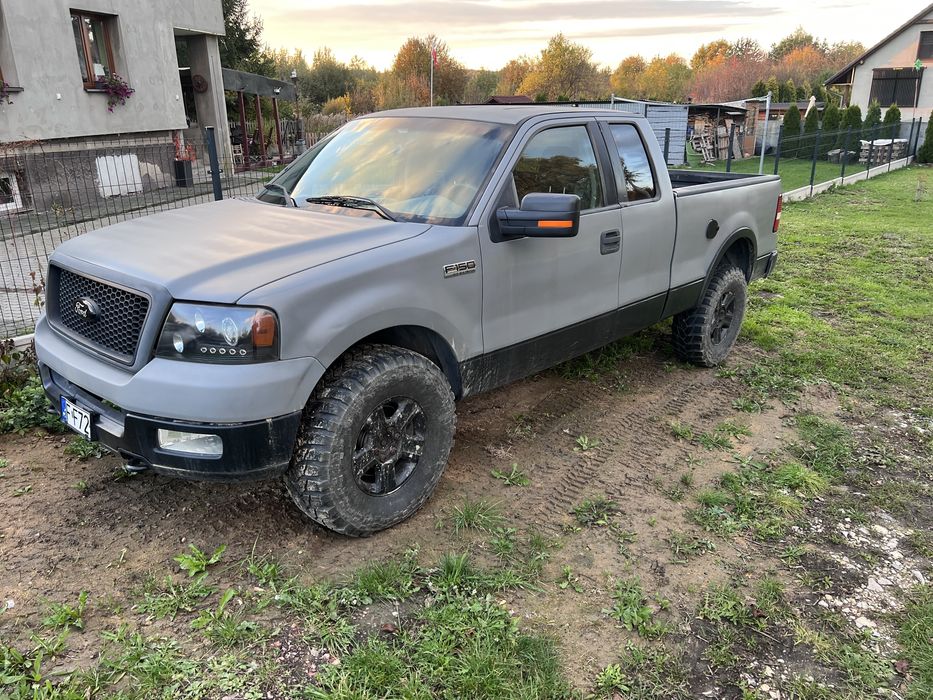 Fajny Ford F150 1,5 kabiny
