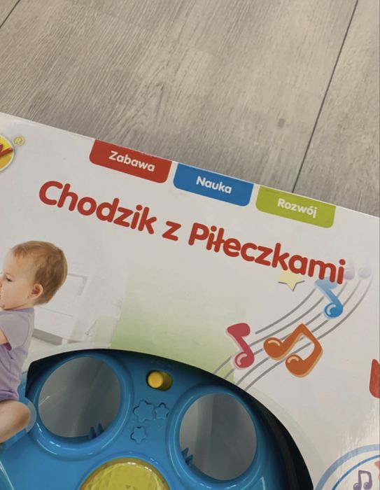 Chodzik z piłeczkami nowy smily play