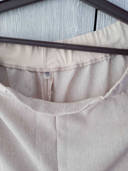 Брюки   светлые  летние