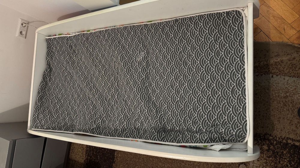 Łóżko dziecięce 140x70 – autobus / motyw piłkarski