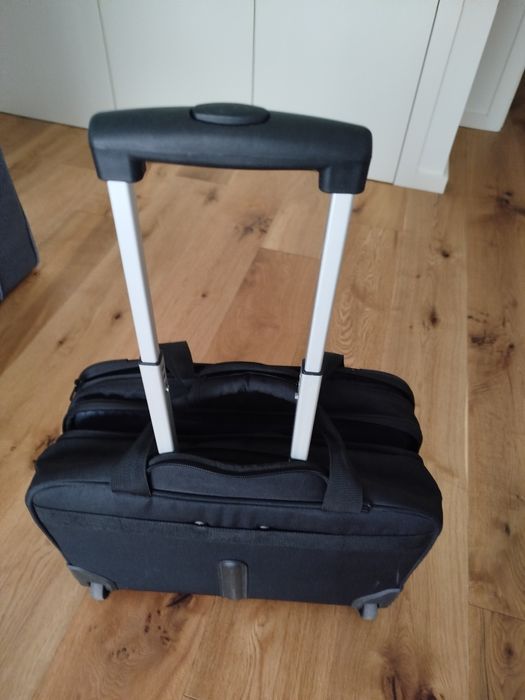 Troley de viagem com divisão pc