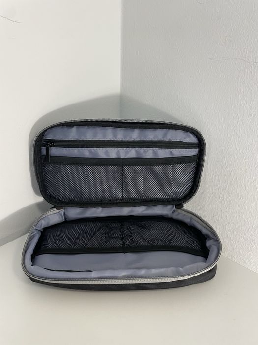 Bolsa para acessórios eletrónicos