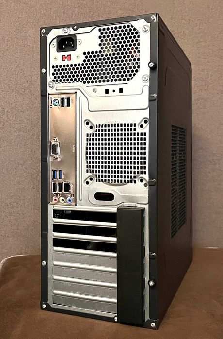 Комп'ютер Intel i5-4460, 3.40GHz, 4 ядра/4 потоки, SSD 240Gb, 450W