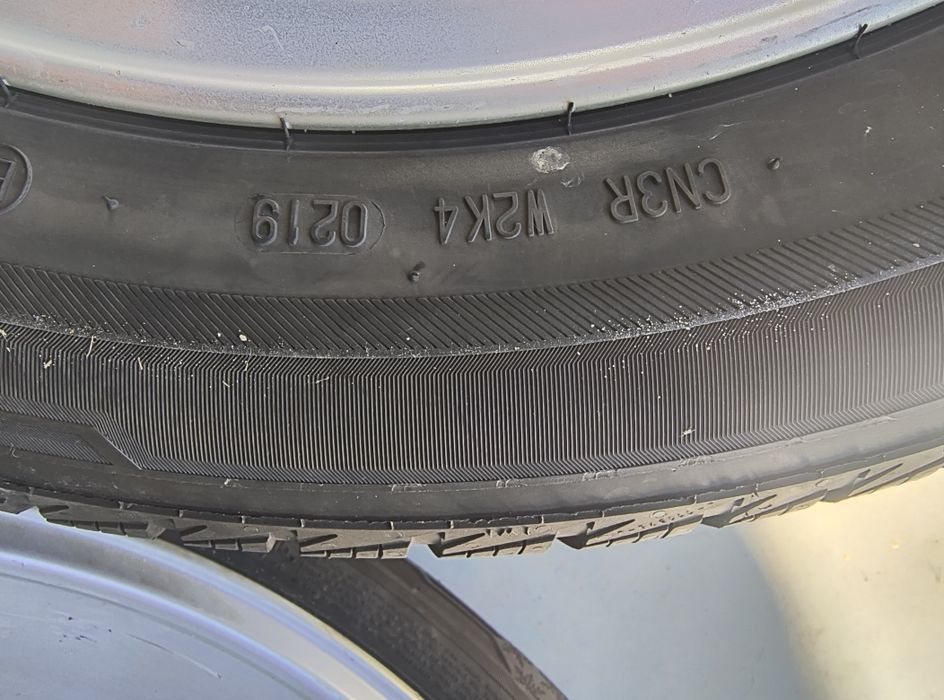 215/ 55 /17 xl barum polaris