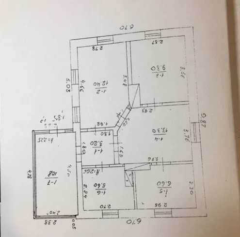 м. Монастирище. Будинок + зем. діл 10 соток  (гарне місце для бізнесу)