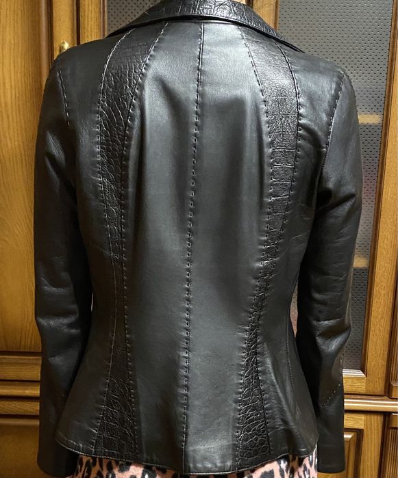 Кожаный пиджак