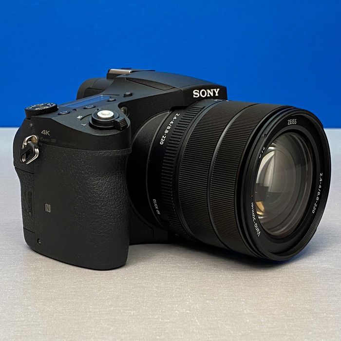 Sony Cyber-Shot DSC-RX10 IV | 20.1MP